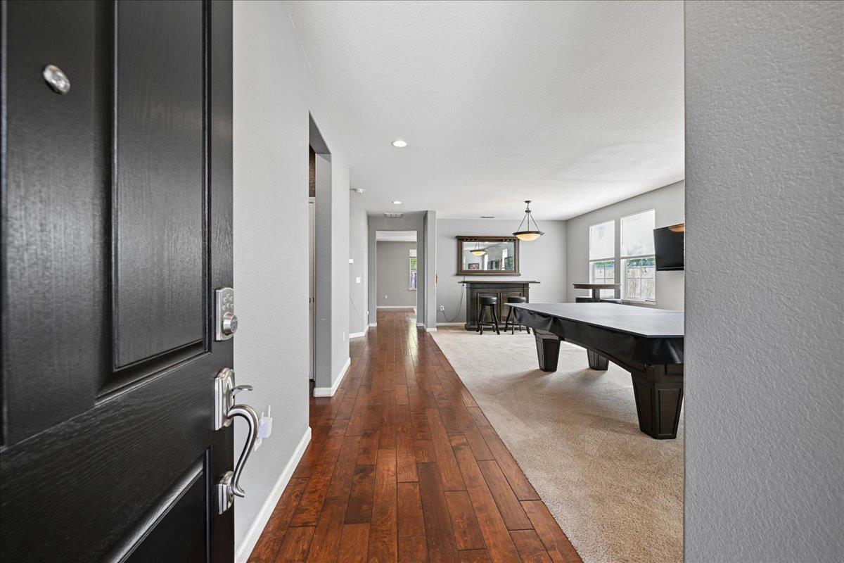 1708 Flora Way