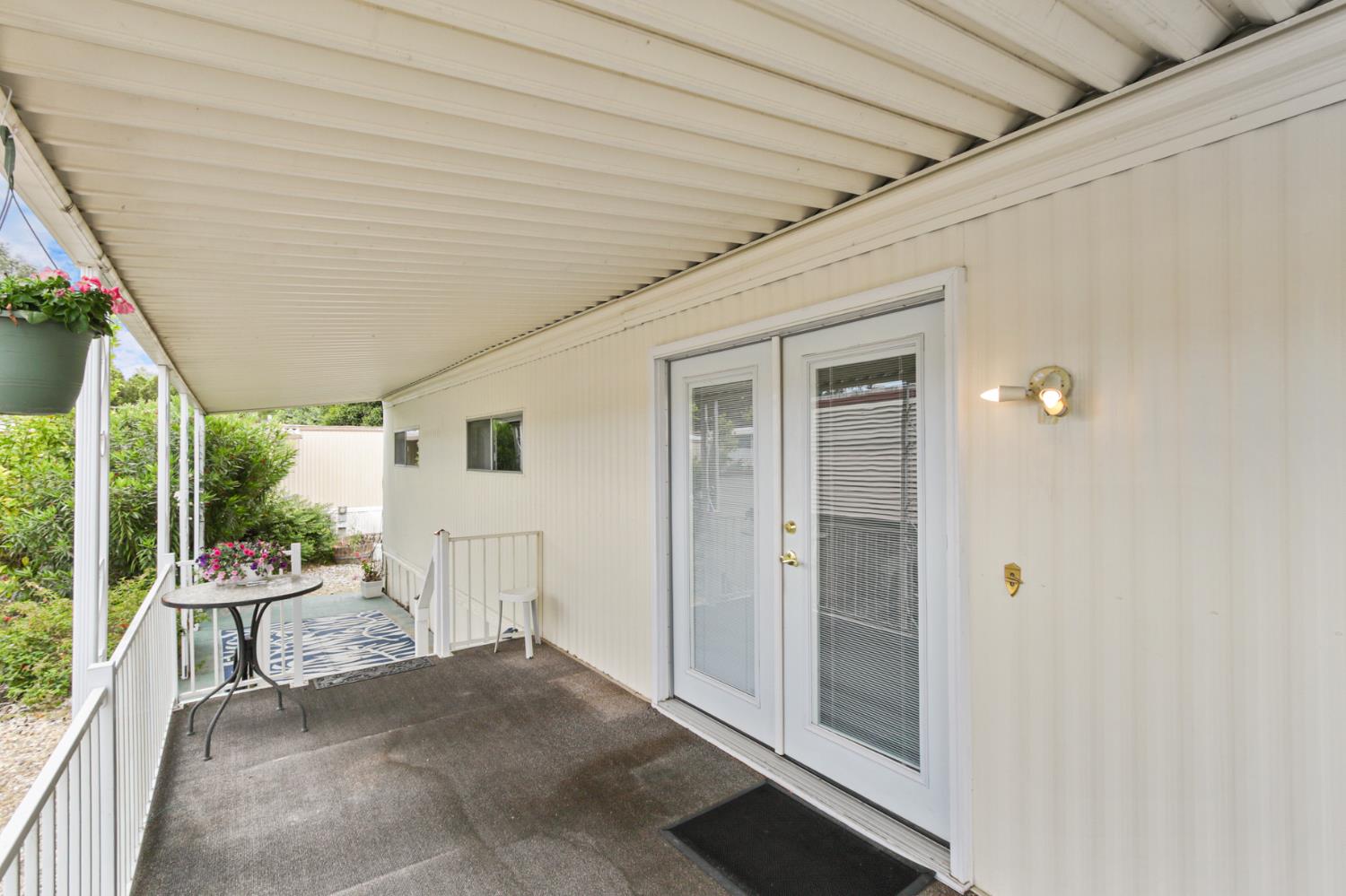 6525 Sunrise Boulevard 45