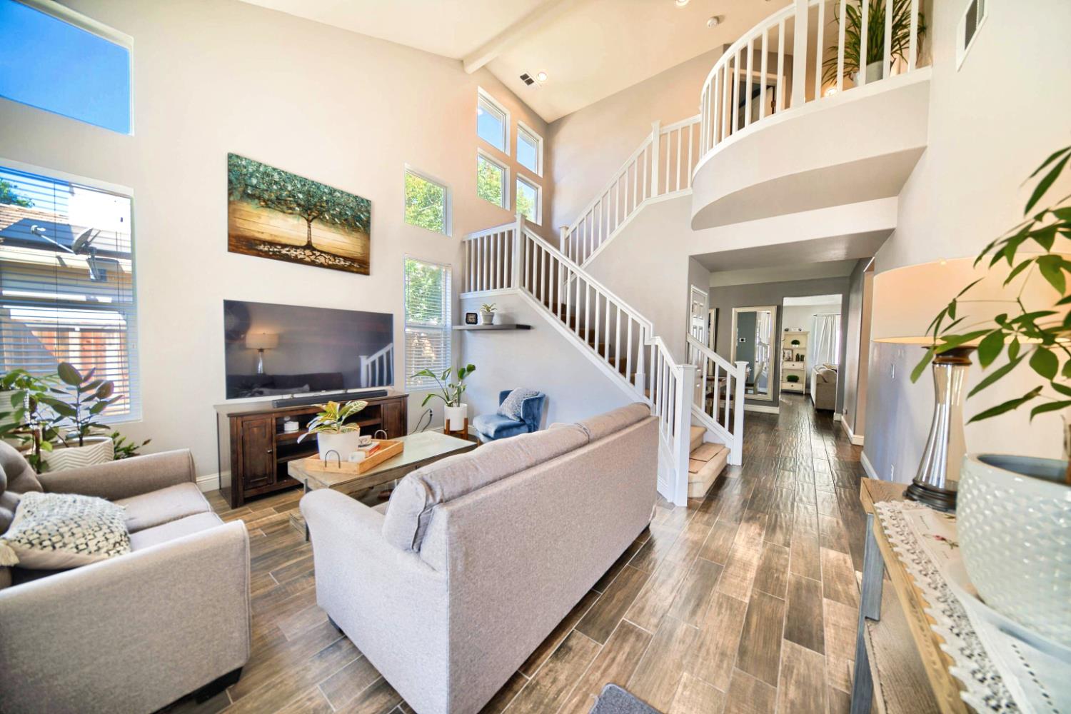 3227 Cathleen Lane