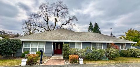 5500 Stately Oak Lane Carmichael CA 95608