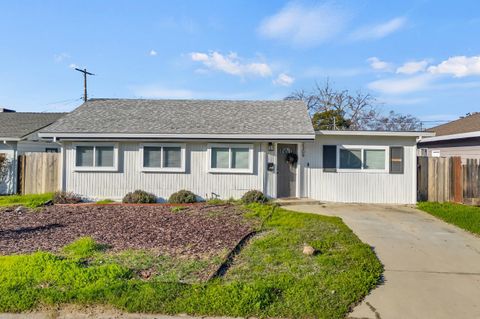 2309 Barcelona Way, Sacramento, CA 95825 - MLS#: 225007260
