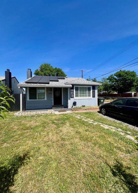 1709 Roanoke Avenue Sacramento CA 95838