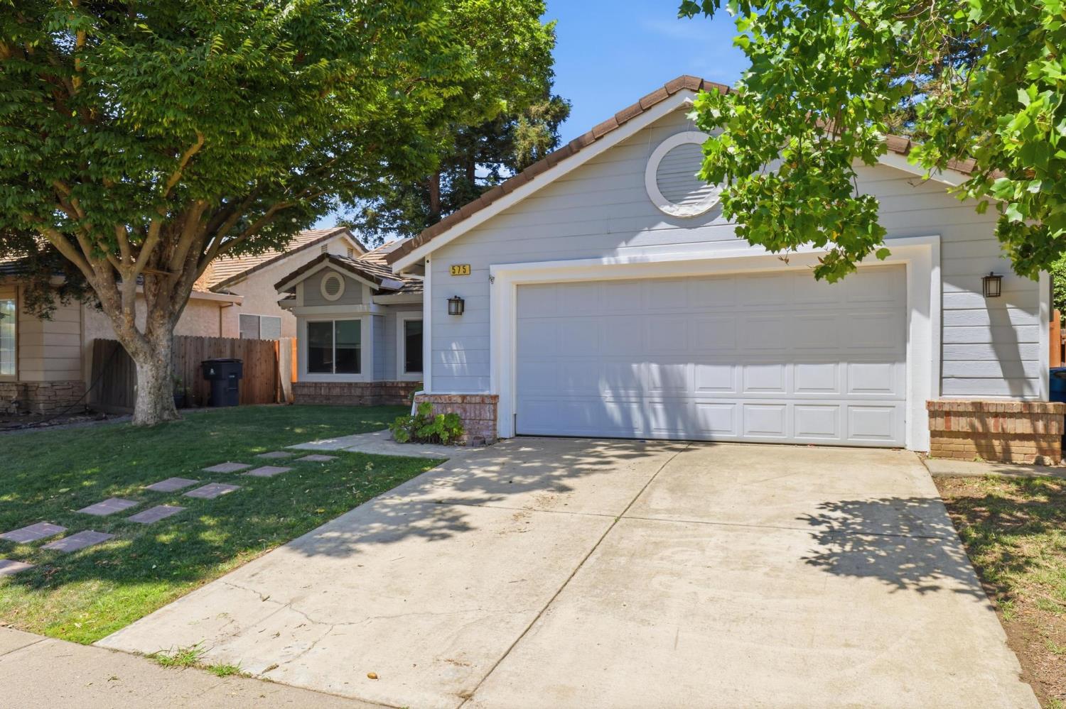 575 Millfront Avenue