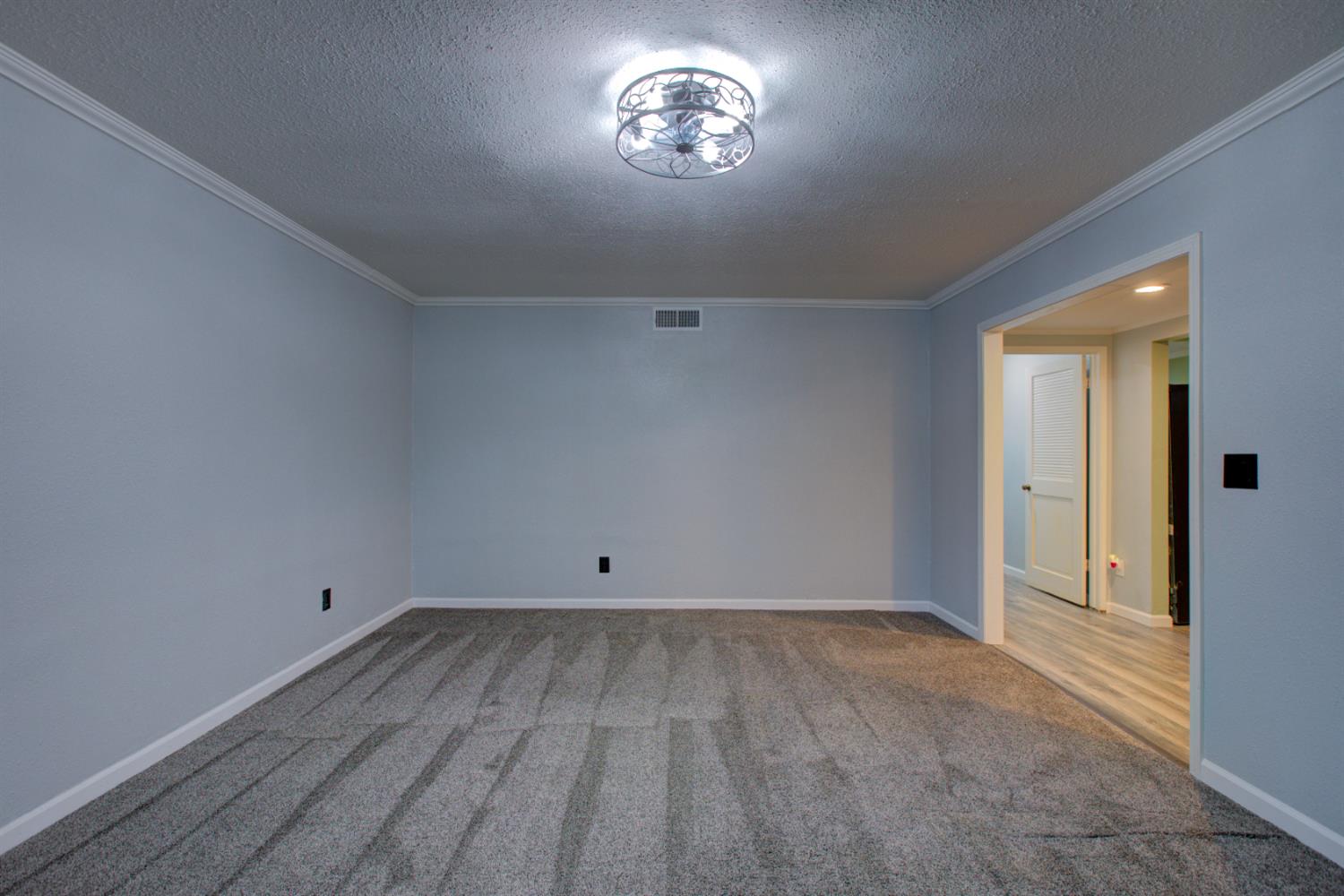 2988 Briarwood Court