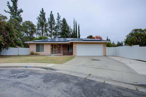 2988 Briarwood Court Merced CA 95348