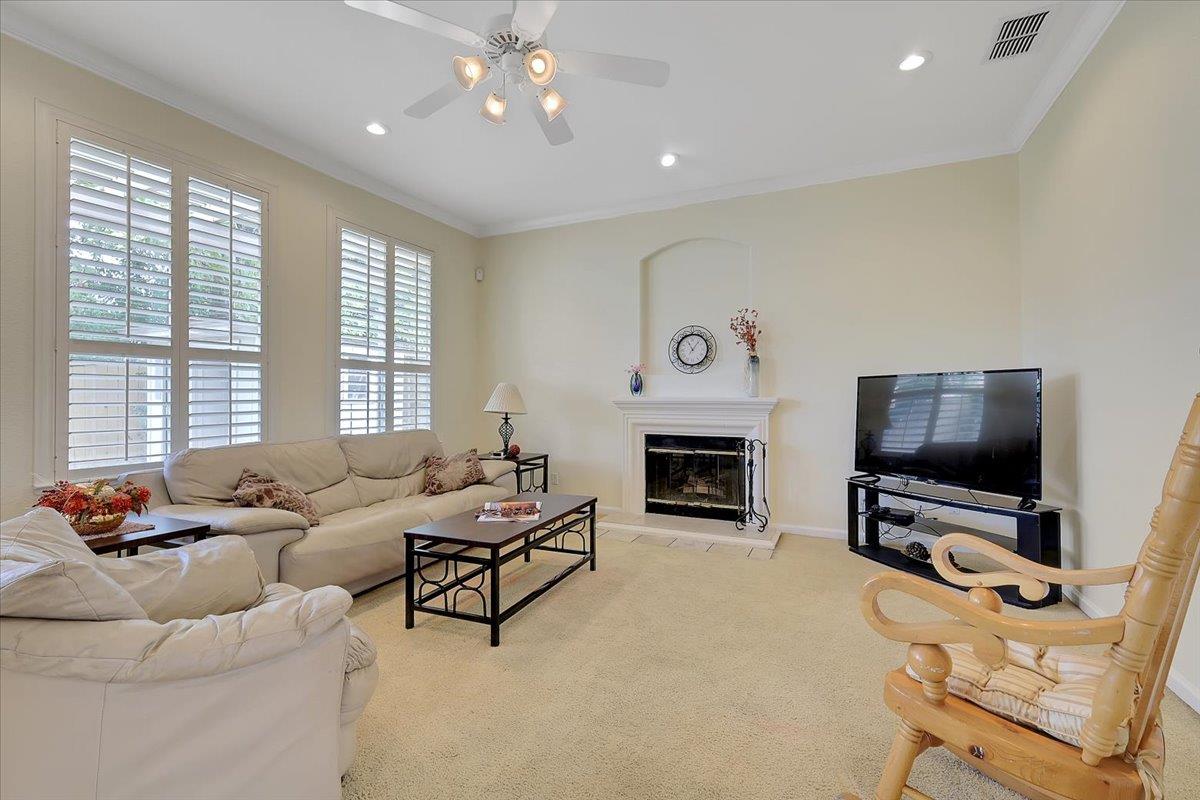 6004 little rock