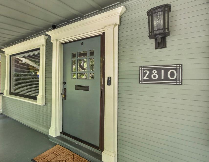 2810 I Street