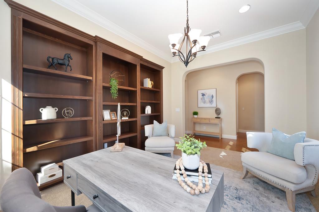 2035 Impressionist Way