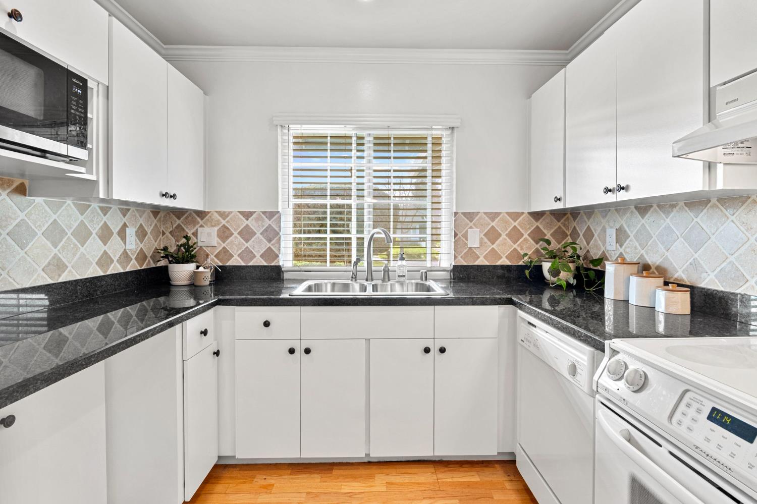 3131 Grand Lake Drive