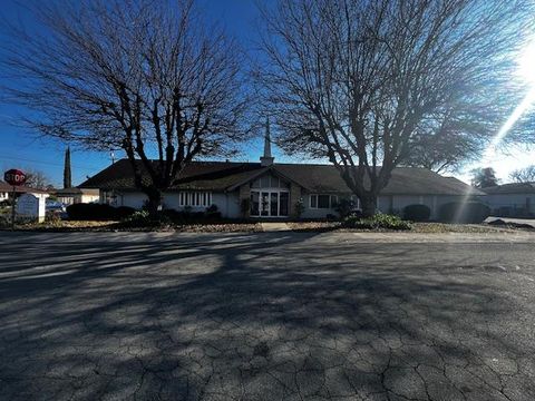 998 B Street Yuba City CA 95991