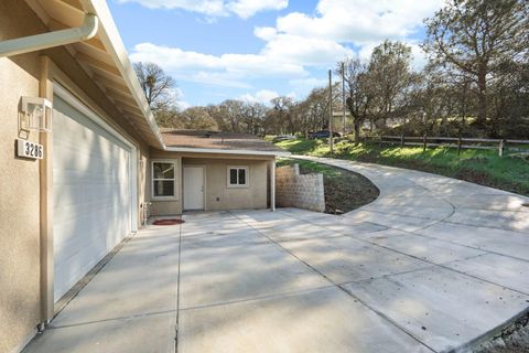 3286 Botfuher Road Valley Springs CA 95252