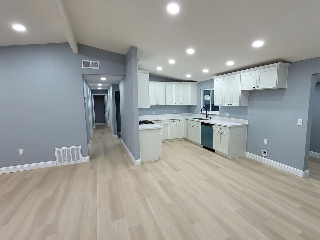 Photo of 6568 Juneau Way, North Highlands, CA 95660 (MLS # 225147417)