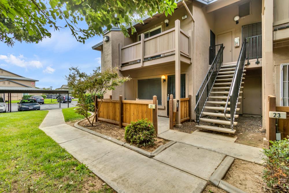 6400 E 66th 21