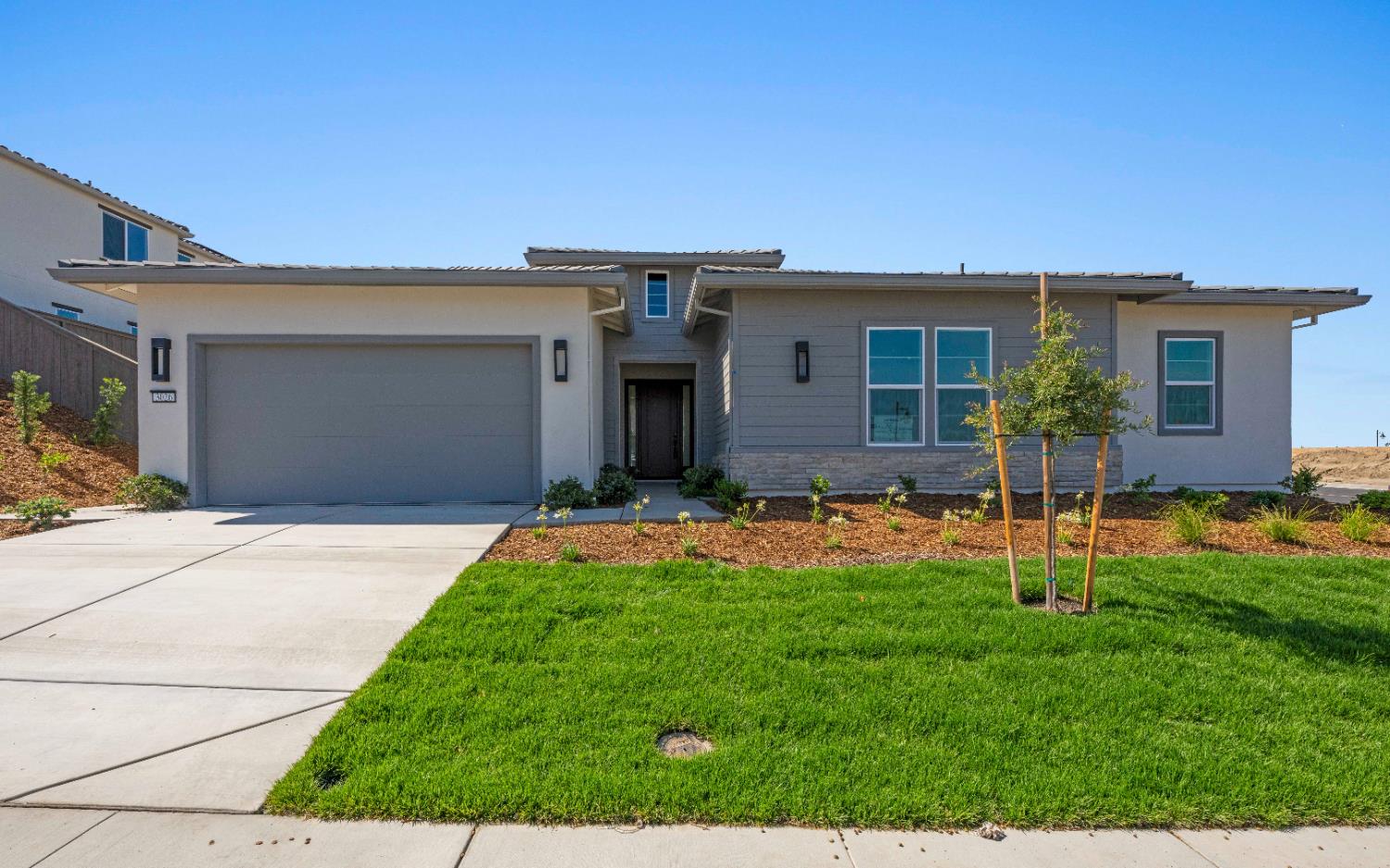 3026 Blackpoint Court
