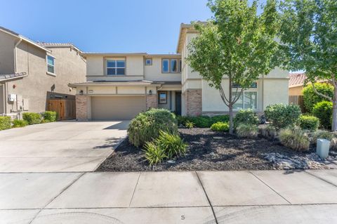 1016 Lavender Street Manteca CA 95337