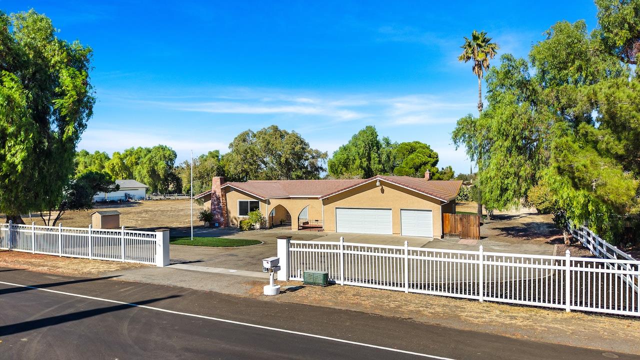 15733 Rancho Ramon Drive