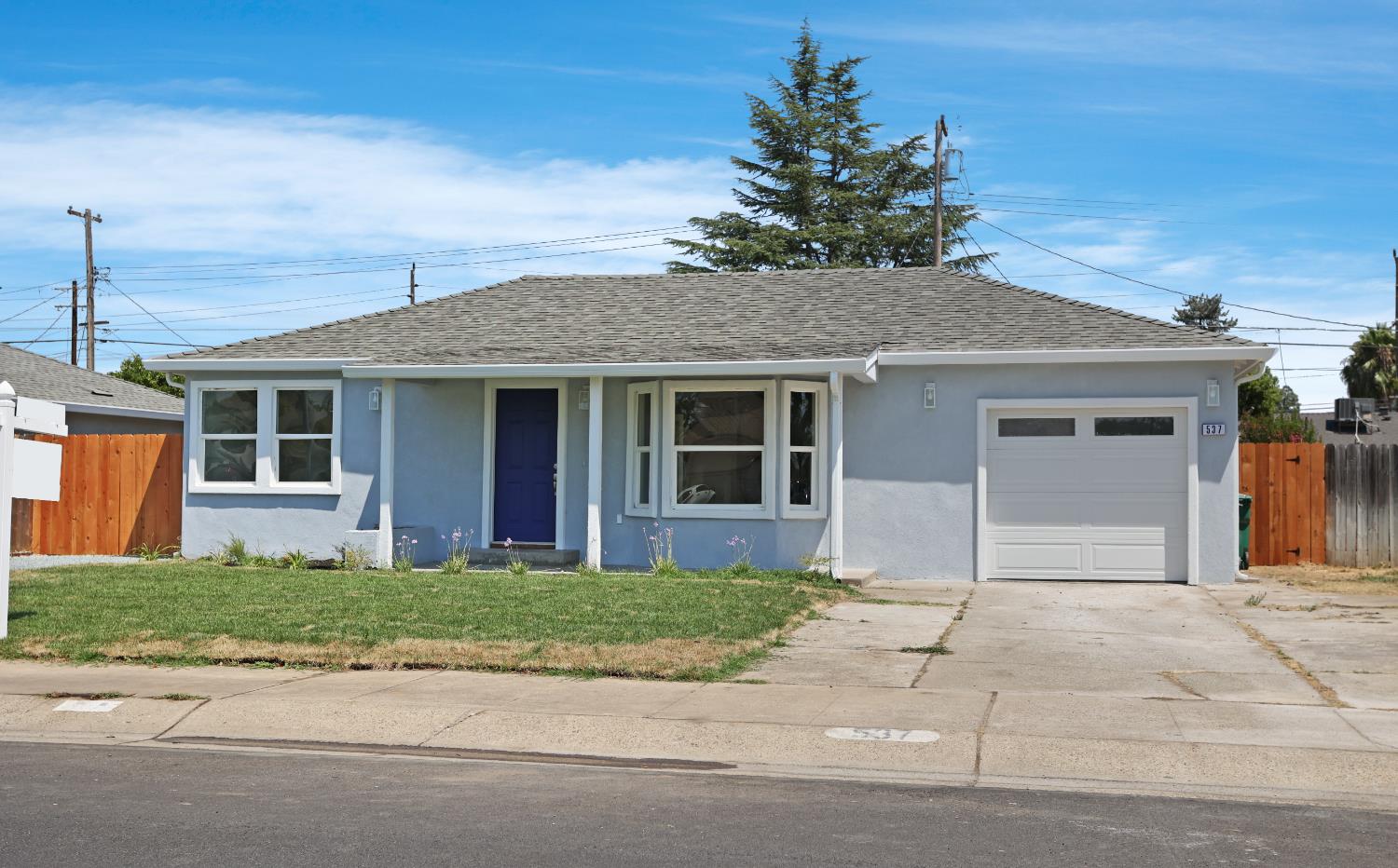 537 Palm Avenue
