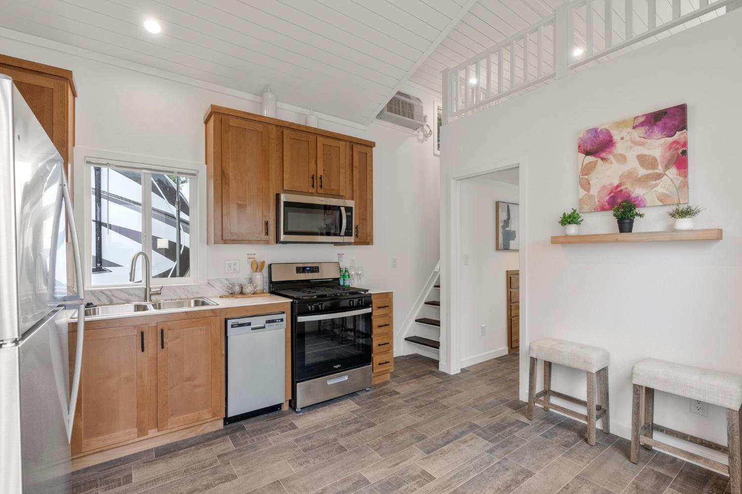 5878 Garlic Farms DR 46