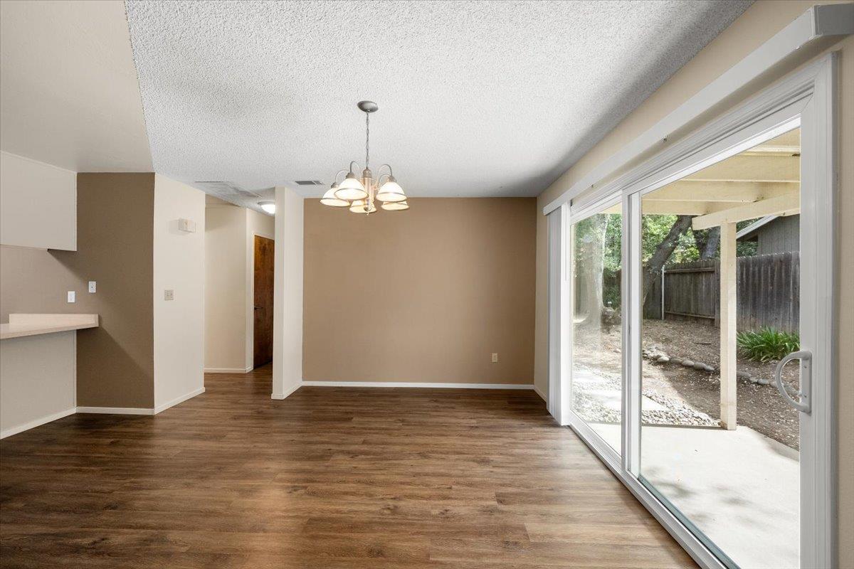 6933 Folsom Oaks Court