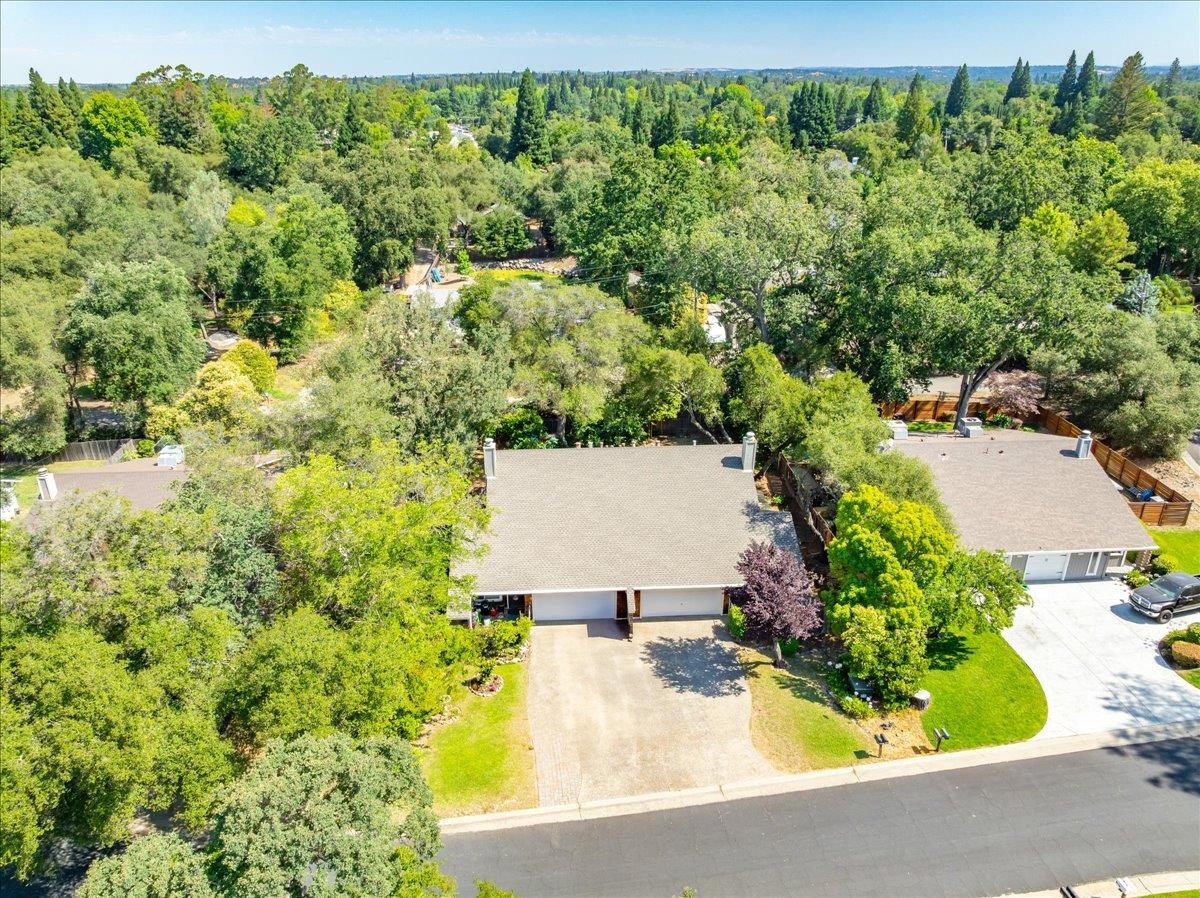 6933 Folsom Oaks Court