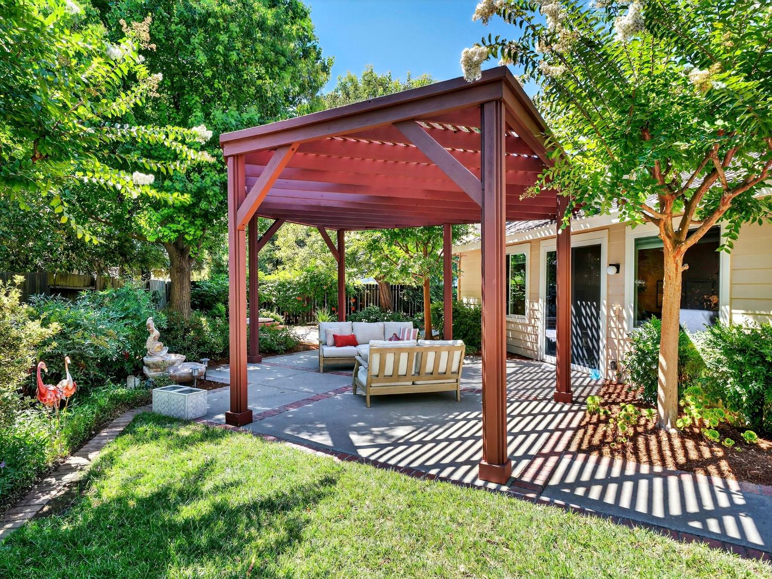 704 Kestrel Place