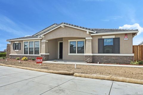 713 Billhook Drive Vacaville CA 95687