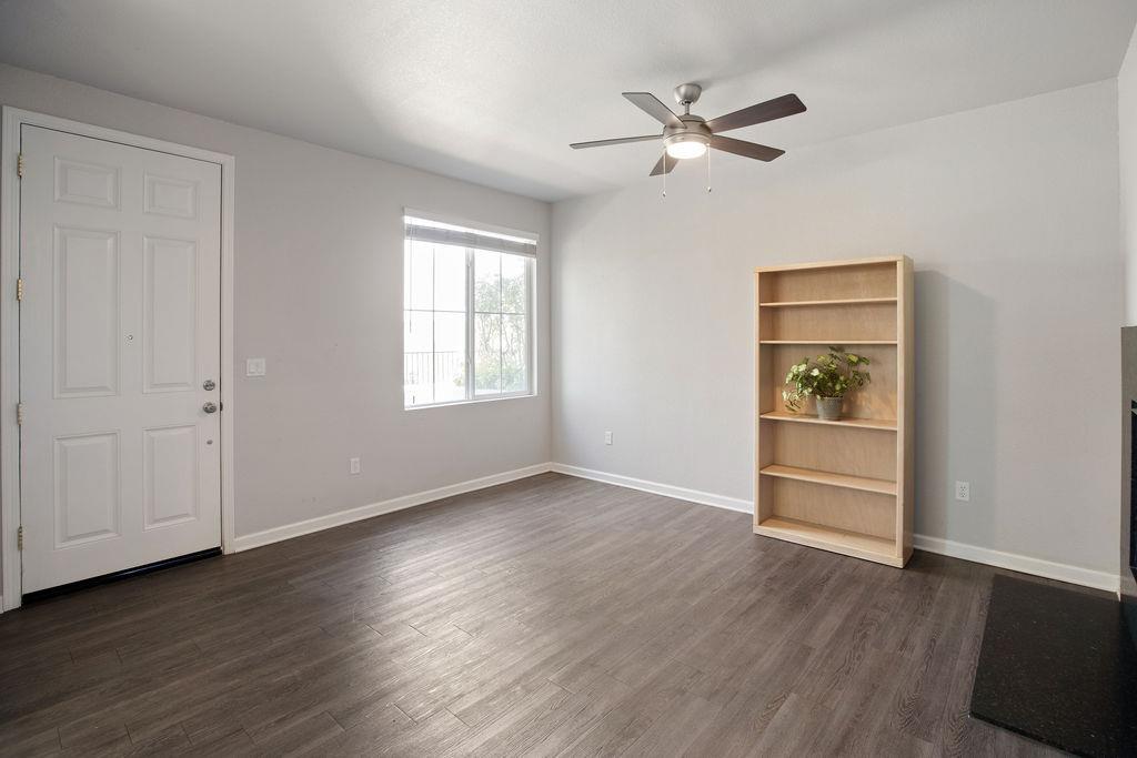 1104 Esplanade Circle