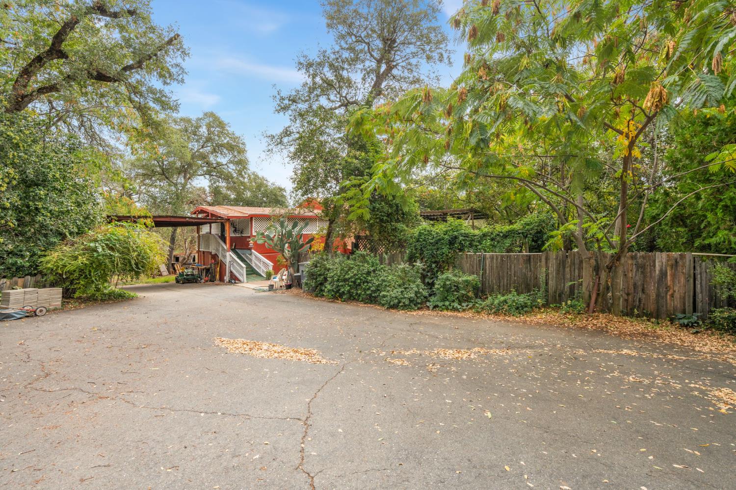 9080 Horseshoe Bar Road