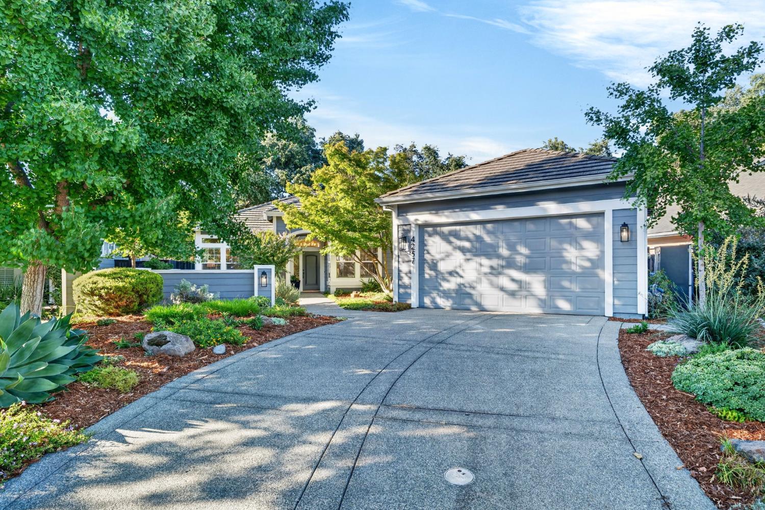 4237 Dogwood Place