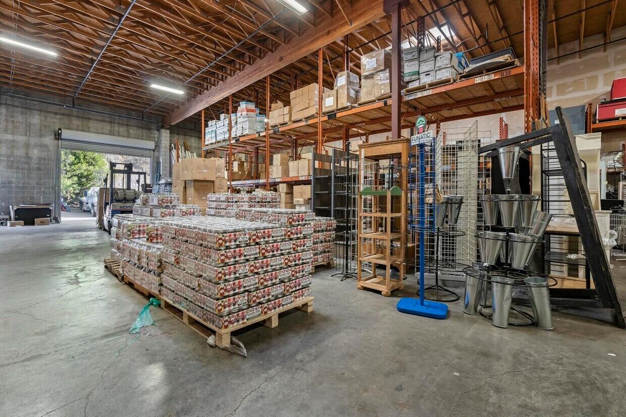 110 Spring Hill Drive 4-5