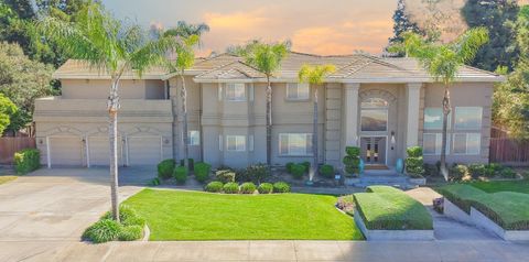 1004 Country Club Drive Modesto CA 95356
