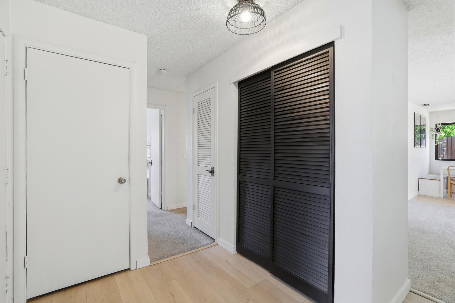 8238 Ferncreek Court