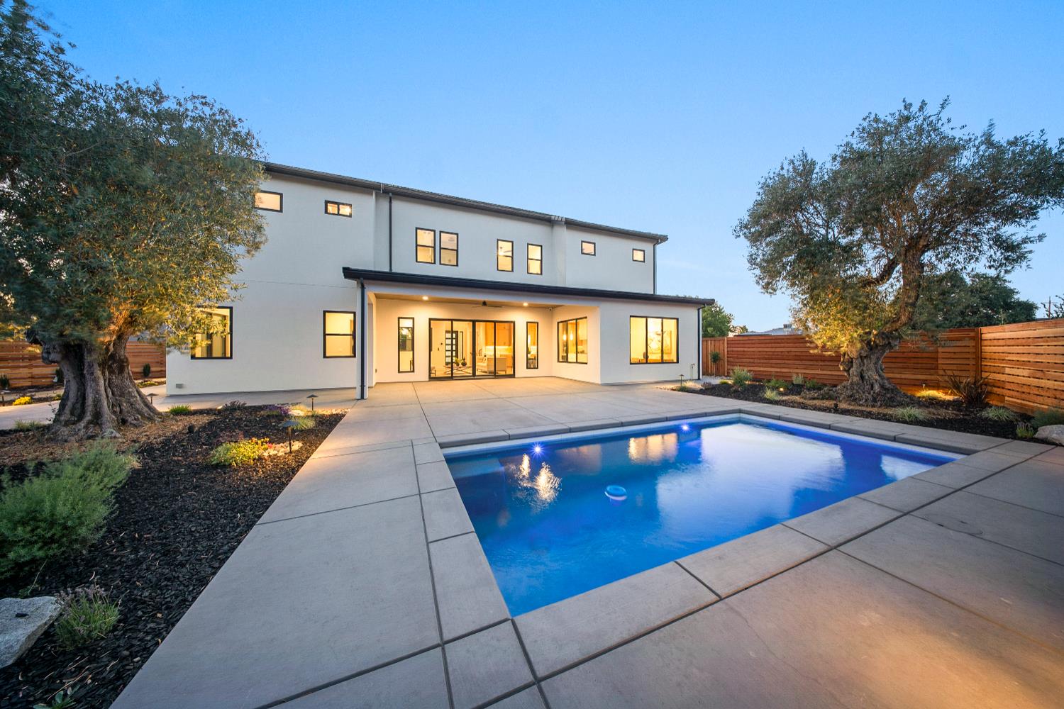 4110 Hardrock Court