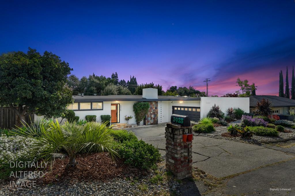 3925 Orangewood Drive