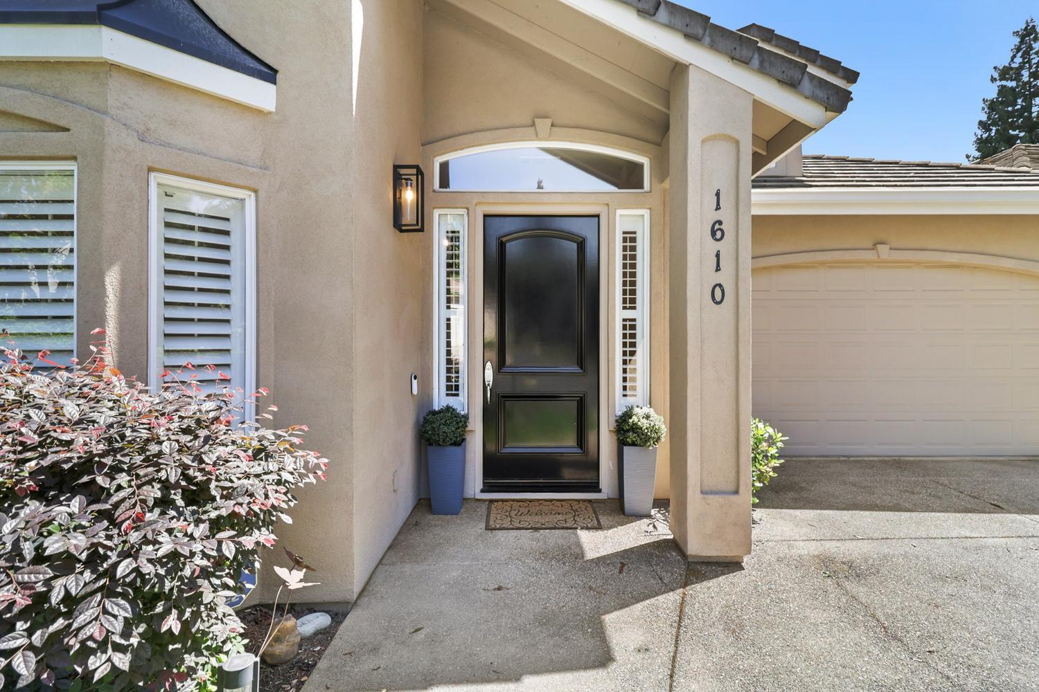 1610 Arden Bluffs Lane