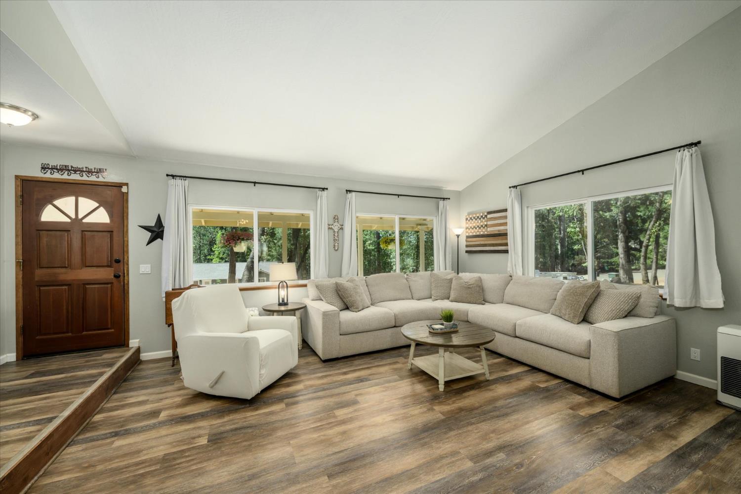 5507 Daisy Drive