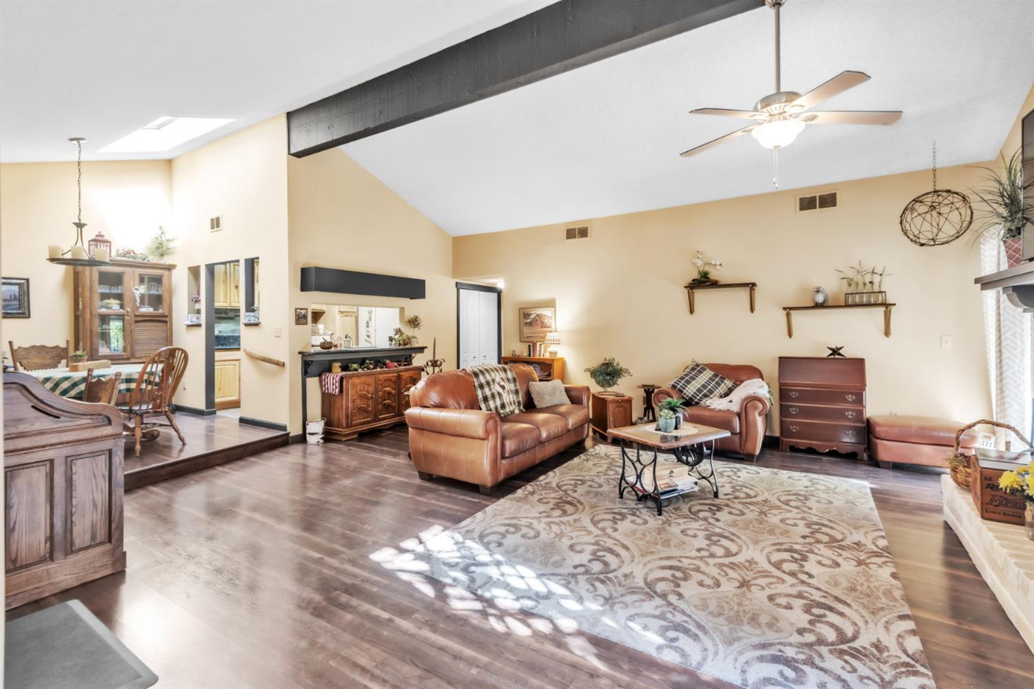 7702 SOUTHCLIFF Drive