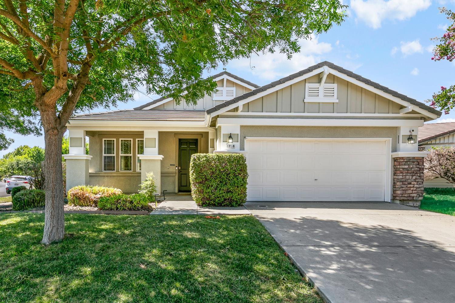 1758 Durham Court