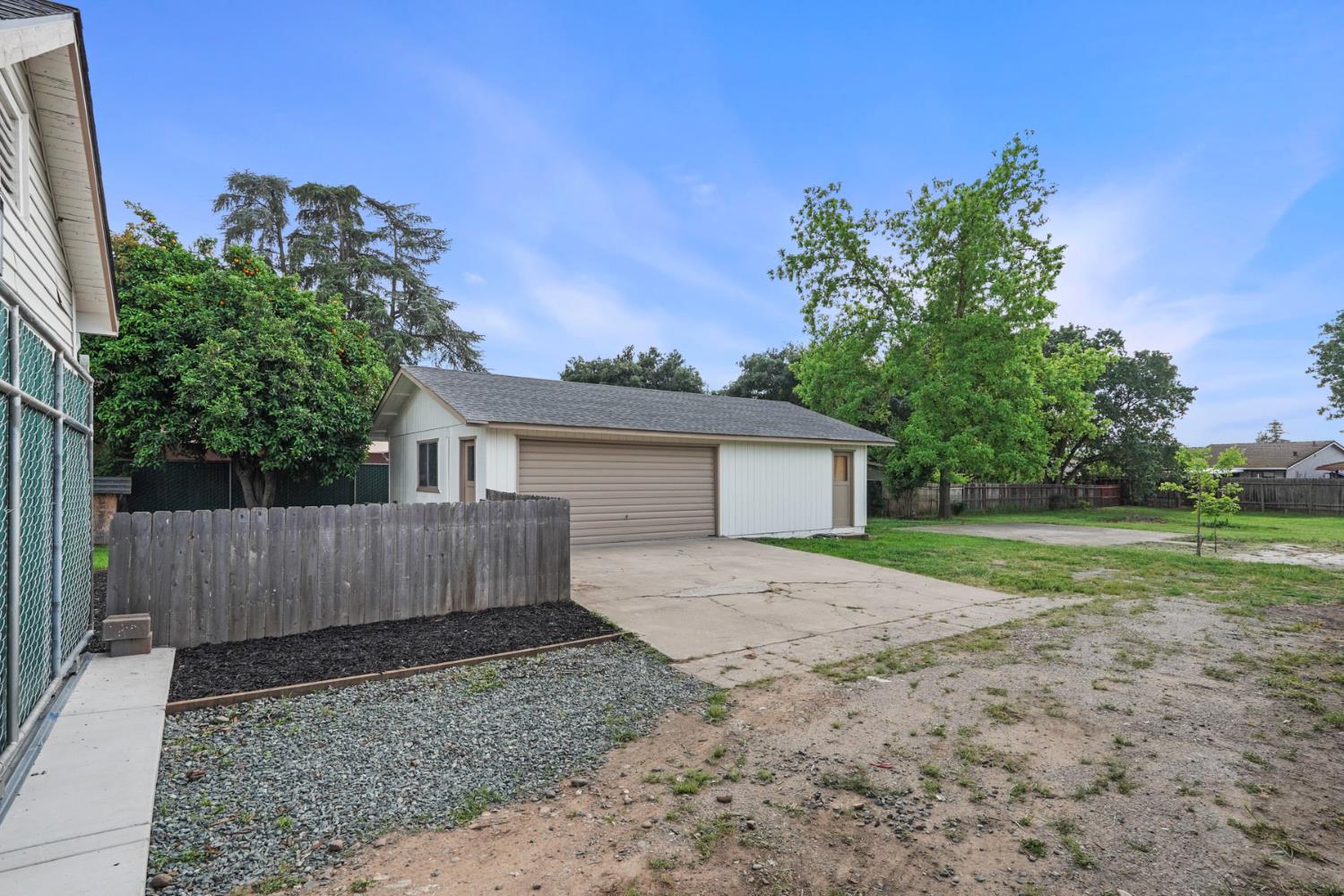 216 Mcfarland Street
