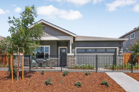 5153 St. Edwards Way Elk Grove CA 95758