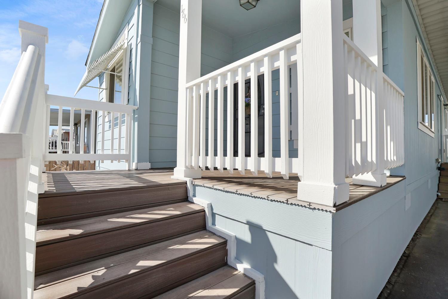 1830 E Yosemite Avenue 186