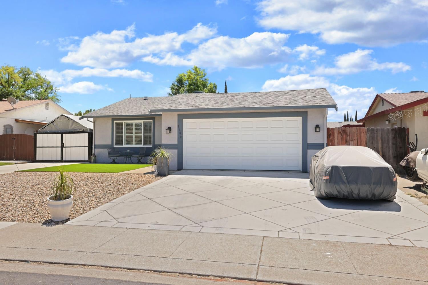 1180 Rusher Street