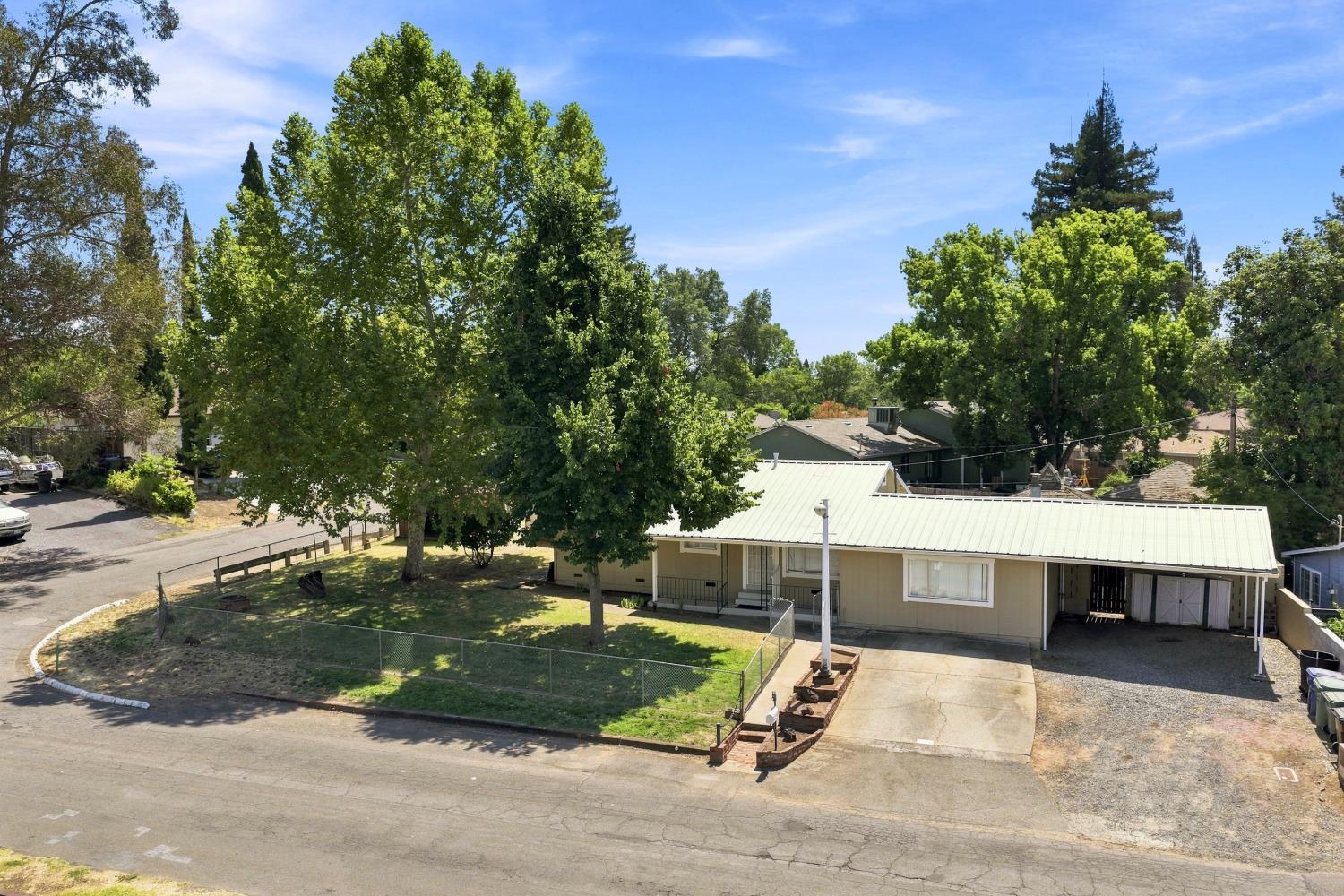 7220 Zelinda Drive