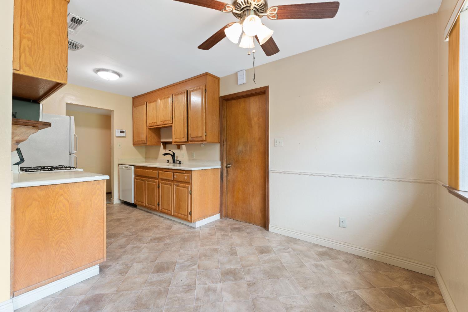 1620 Portsmouth Avenue