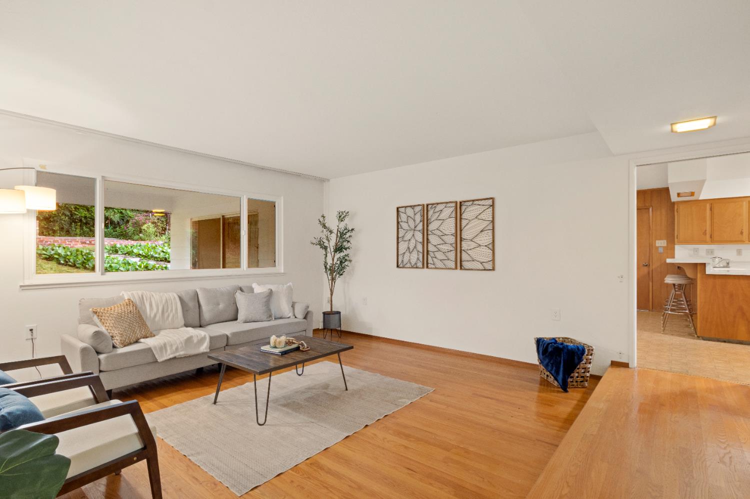 9842 Valley Pines Drive