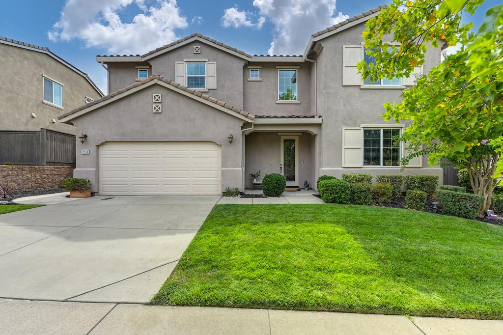 2516 Gladwin Way