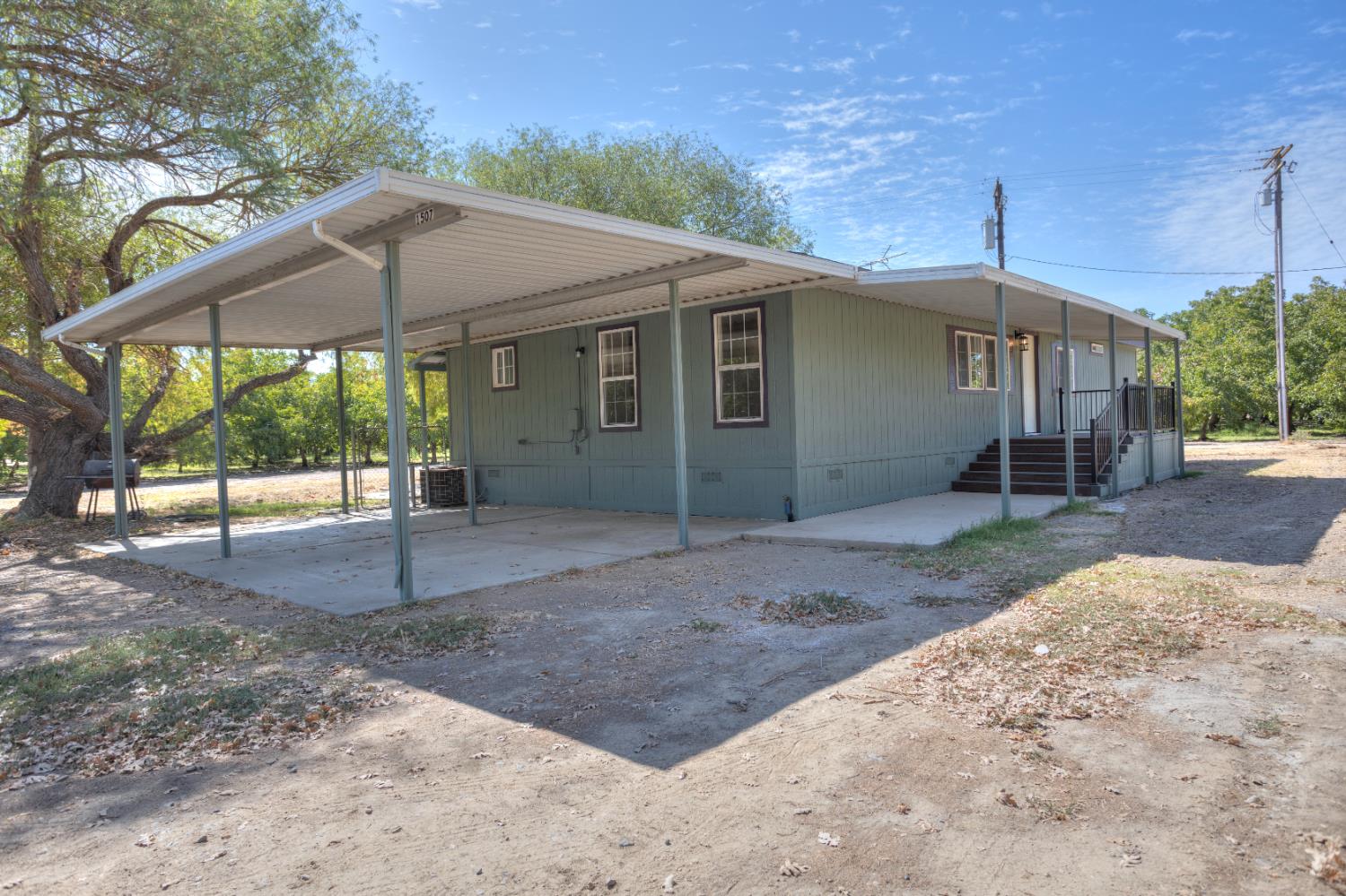 1507 Old Tim Bell Road