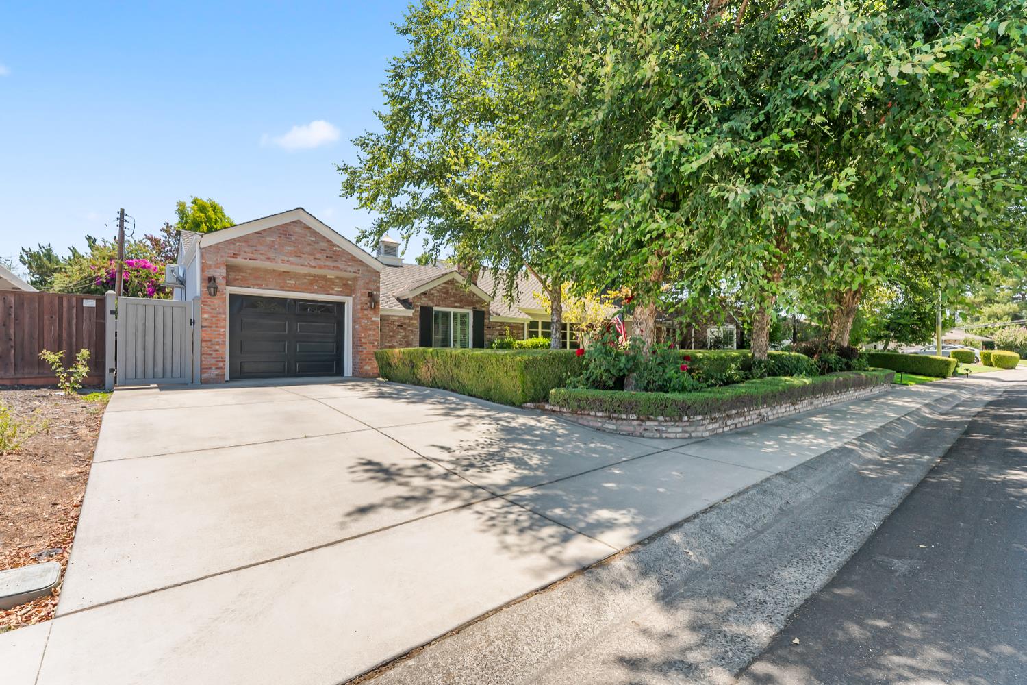 3120 American River Drive