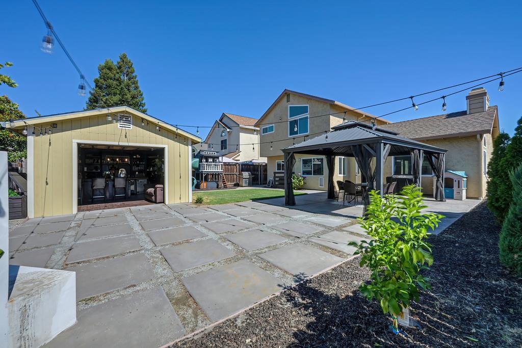 1010 Baquera Court