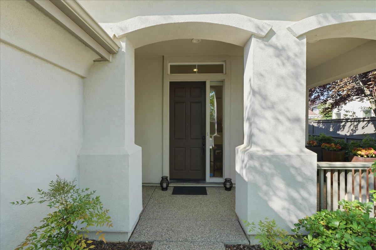 11833 Stone Hollow Way